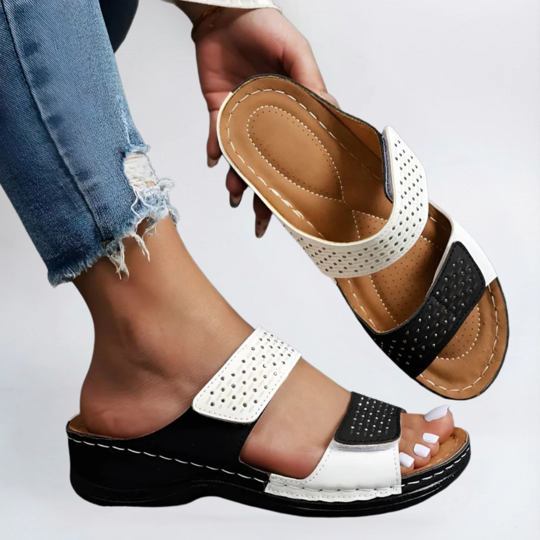 Lynn | Sandalen mit Perforiertem Design